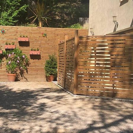 Appartement au calme dans un espace arboré Tourrettes-sur-Loup Exterior foto