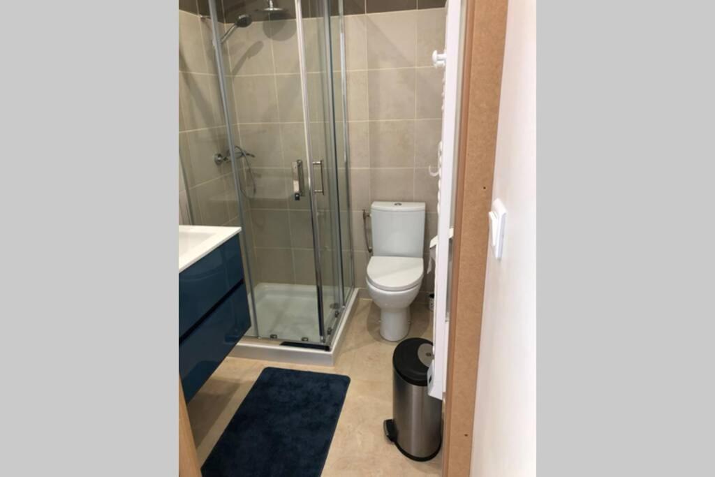 Appartement au calme dans un espace arboré Tourrettes-sur-Loup Exterior foto